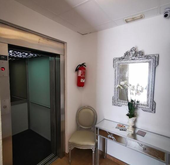 1침실 펜트하우스 아파트, H Bella Mar Roses