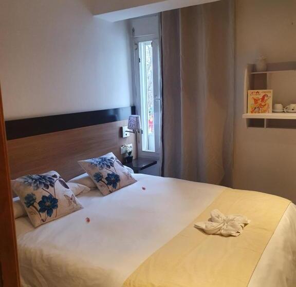 이코노미 룸, H Bella Mar Roses