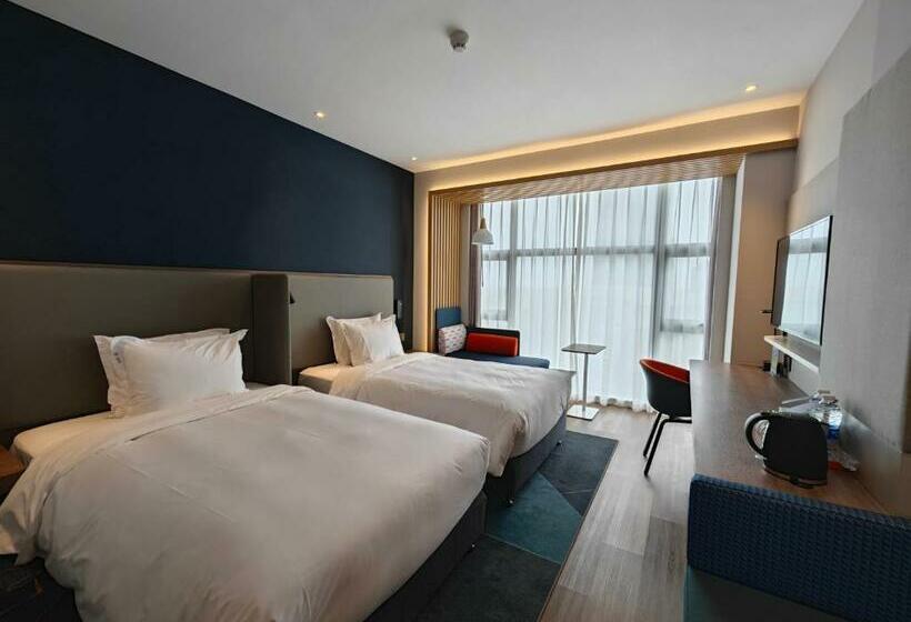 Номер Superior, Holiday Inn Express Shanghai Qingpu New City, An Ihg