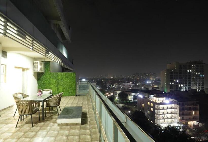 テラス付スイート, Regenta Suites Gurugram, Sohna Road, Sector 49
