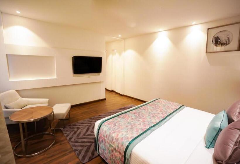 プレジデントスイートルーム, Regenta Suites Gurugram, Sohna Road, Sector 49