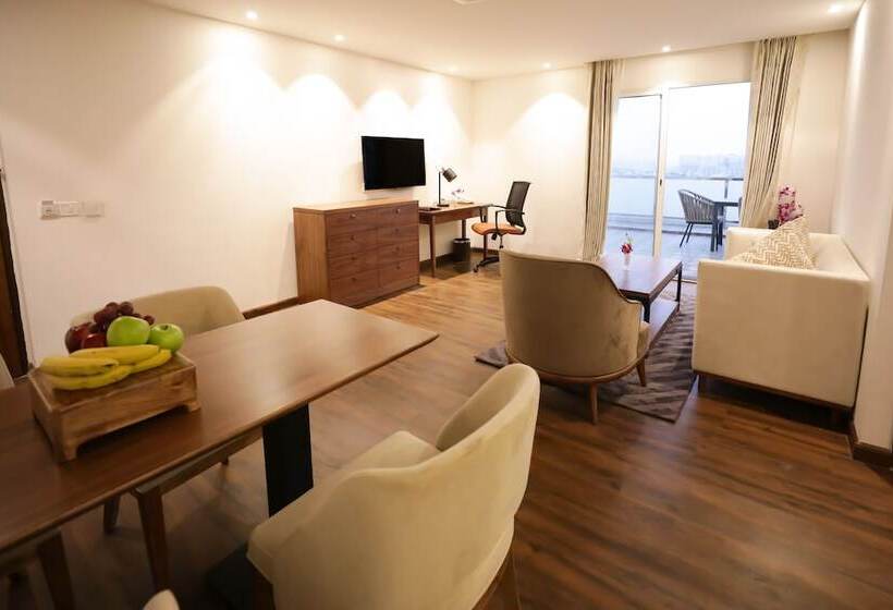 プレミアムスイート, Regenta Suites Gurugram, Sohna Road, Sector 49