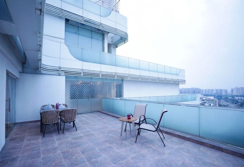 سوئیت پرزیدنت, Regenta Suites Gurugram, Sohna Road, Sector 49