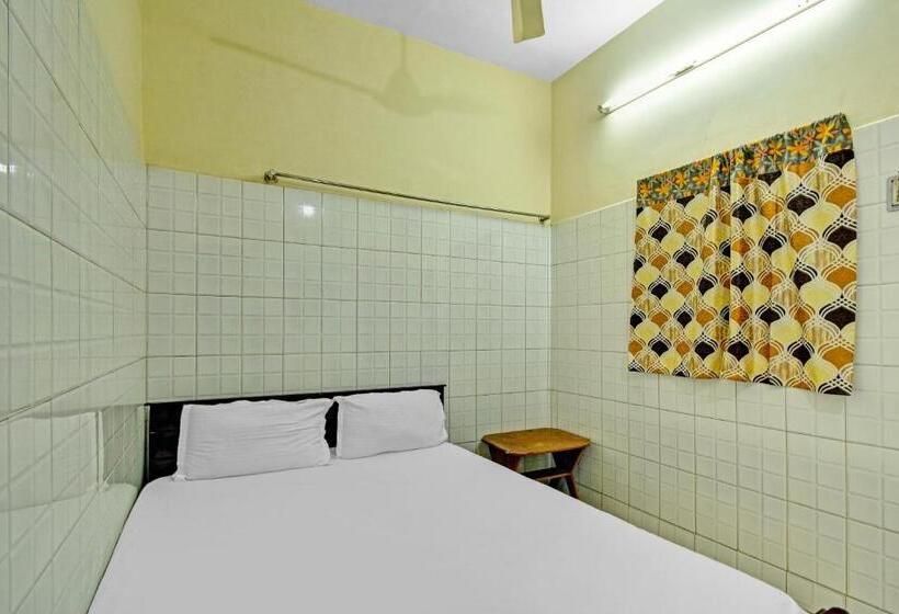 Номер Стандарт Трехместный, Spot On 86379 Dream Palace Guest House