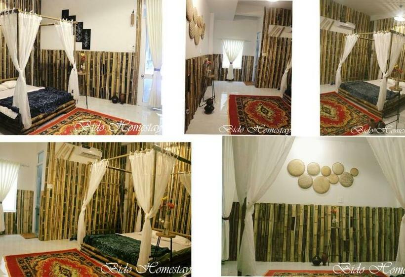 اتاق لوکس خانوادگی, Bí đỏ Homestay