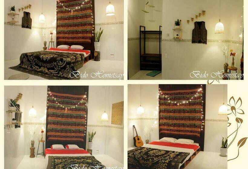 اتاق لوکس خانوادگی, Bí đỏ Homestay