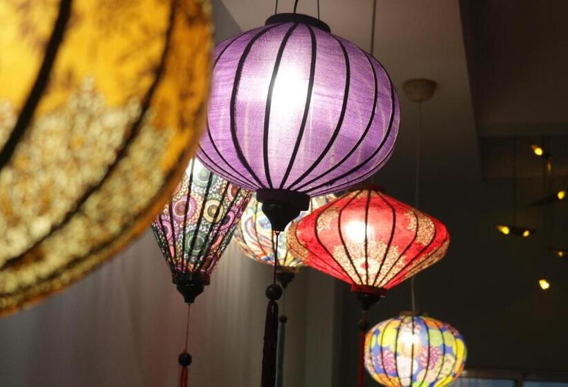 اتاق استاندارد چهار تخته, Bí đỏ Homestay