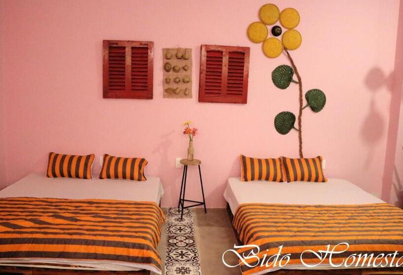 اتاق استاندارد چهار تخته, Bí đỏ Homestay