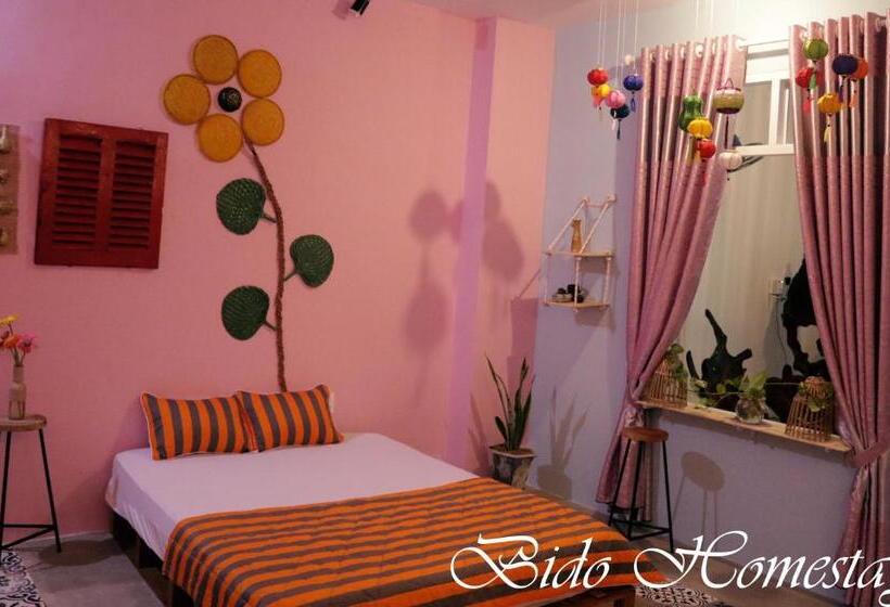 اتاق استاندارد چهار تخته, Bí đỏ Homestay
