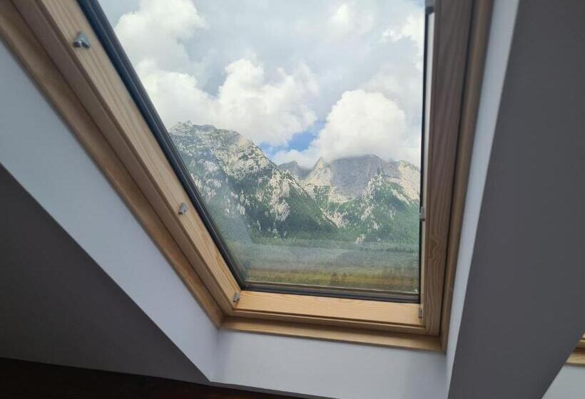 디럭스 스위트, Casa Florescu