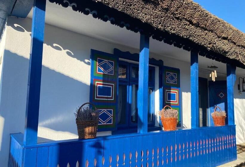 디럭스 트리플 룸, Casa Soarelui