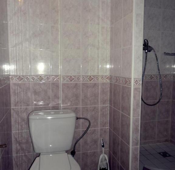 חדר סטנדרט לארבעה, K Plus Penzión