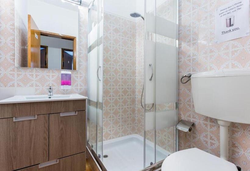 スイート, Safari Beach Guest House