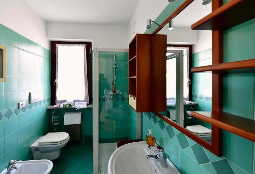 غرفة ديلوكس رباعية, Welcome Traveller Divine Cécile