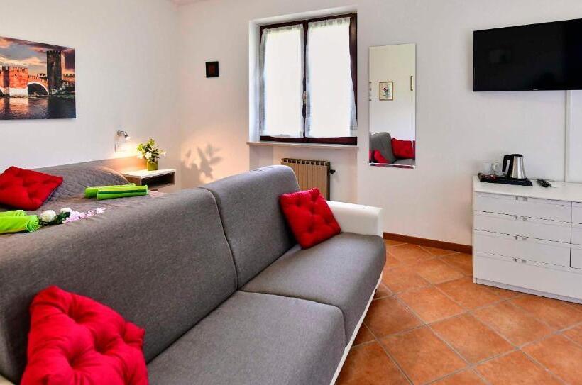 غرفة ديلوكس رباعية, Welcome Traveller Divine Cécile