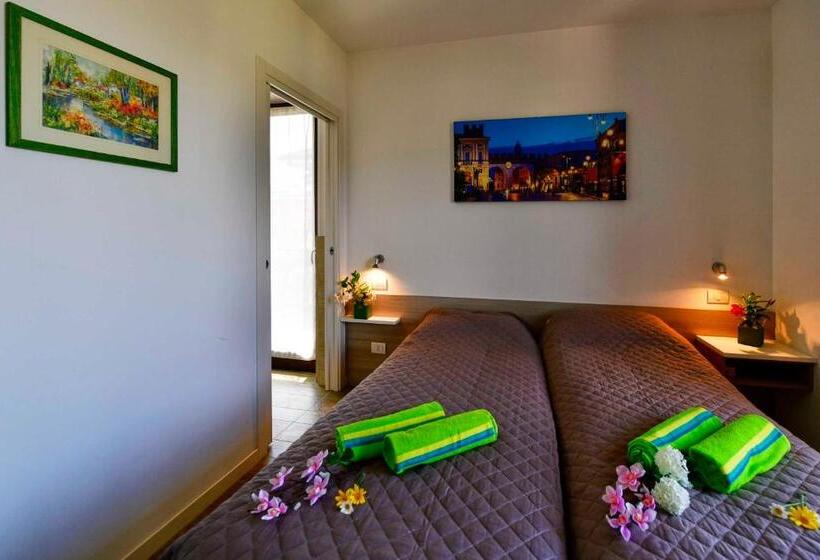 غرفة سوبيريور سرير كينج, Welcome Traveller Divine Cécile