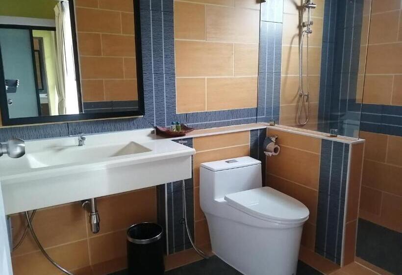 غرفة سوبيريور ثلاثية, The Wynn Kohjum