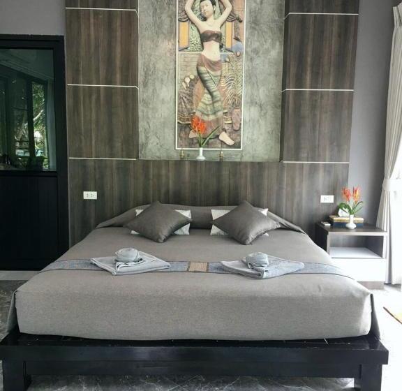 غرفة عائلية مطلّة علي البحر, The Wynn Kohjum