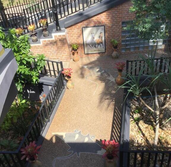 غرفة قياسية سرير كينج, The Wynn Kohjum