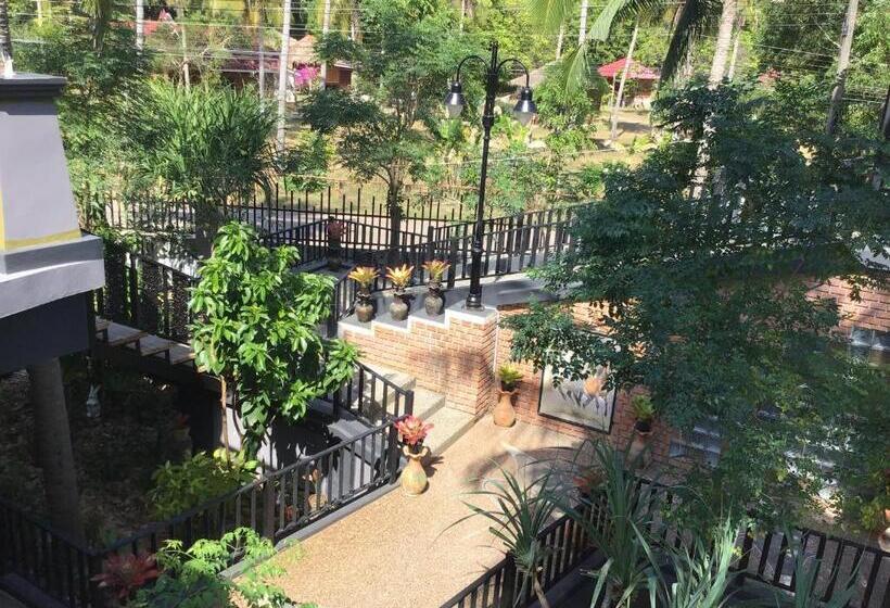 Трехместный Номер Deluxe, The Wynn Kohjum