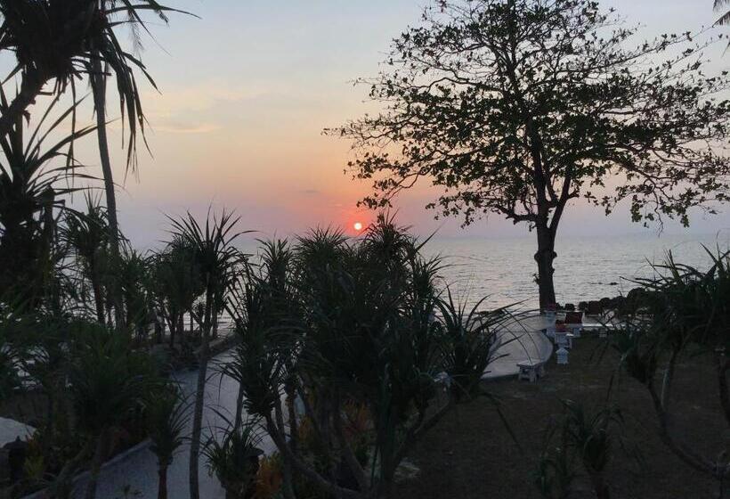 غرفة ديلوكس ثلاثية مطلة على البحر, The Wynn Kohjum