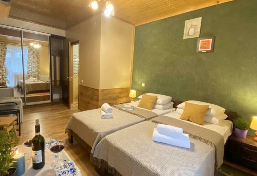 Standard-huone, садиба оберіг