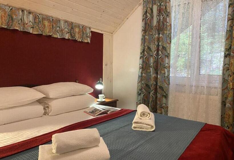 Standard-studio, садиба оберіг