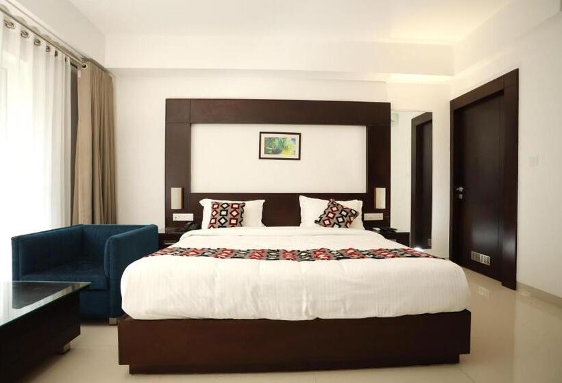 标准间, Loveland Residency