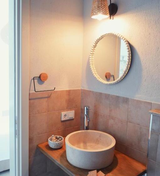 ガーデンビュースタンダードルーム, Rijeka Alaçatı