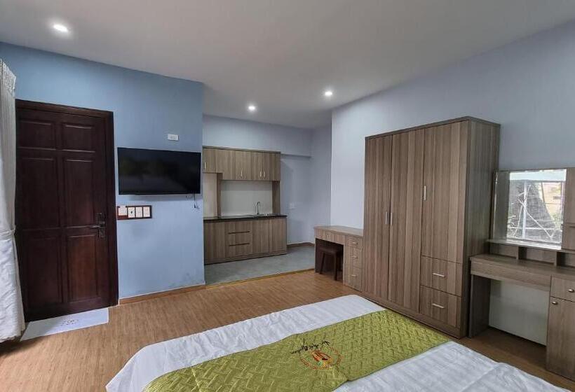 سوییت با چشمانداز باغ, Vạn Huệ Homestay Bình Dương