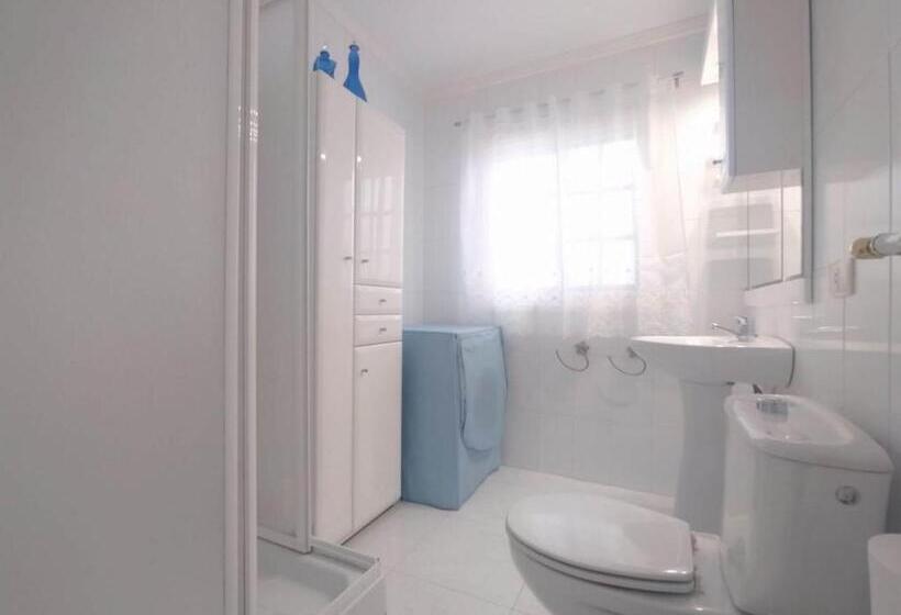 Habitació Estàndard Bany Compartit, Tango House