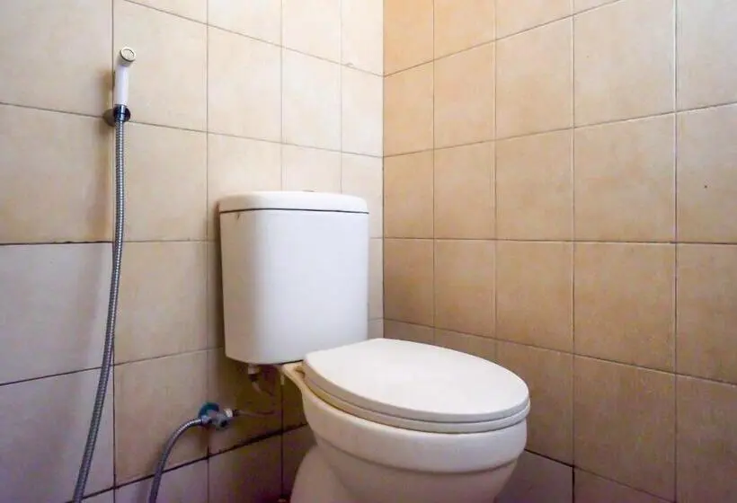 エコノミールーム, Urbanview Hotel Anugrah Kendal By Reddoorz