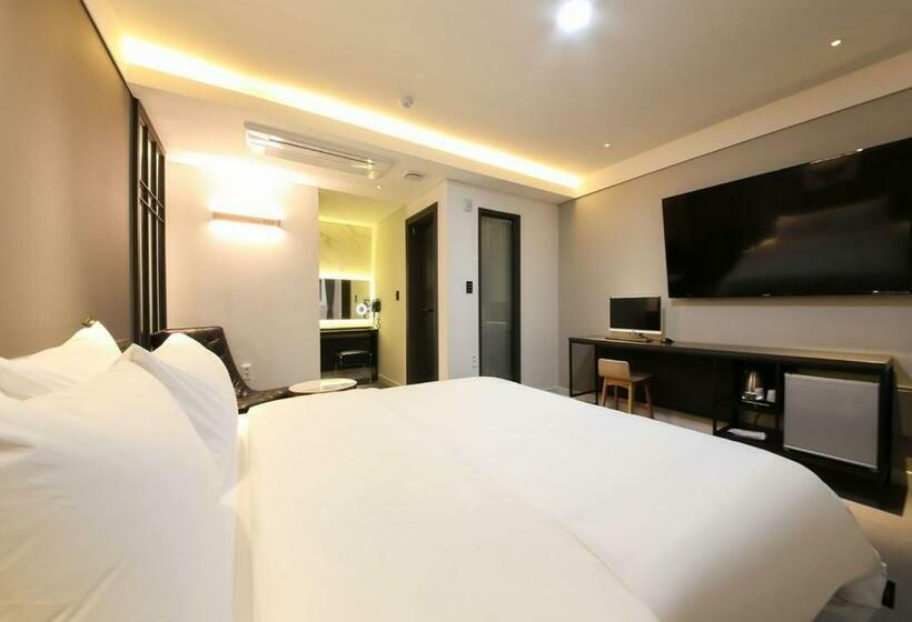 חדר דלוקס, West In Hotel Yeosu