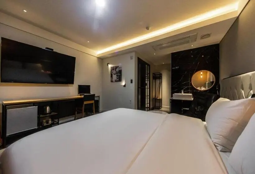 バスタブ付きスタンダードルーム, West In Hotel Yeosu
