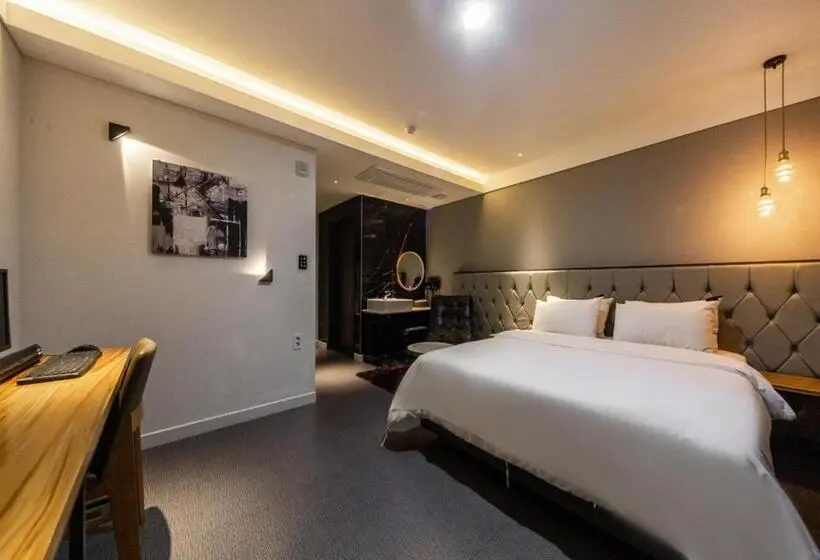 バスタブ付きスタンダードルーム, West In Hotel Yeosu