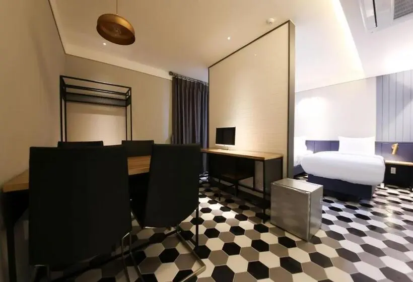 シティビューのスーペリアルーム, West In Hotel Yeosu