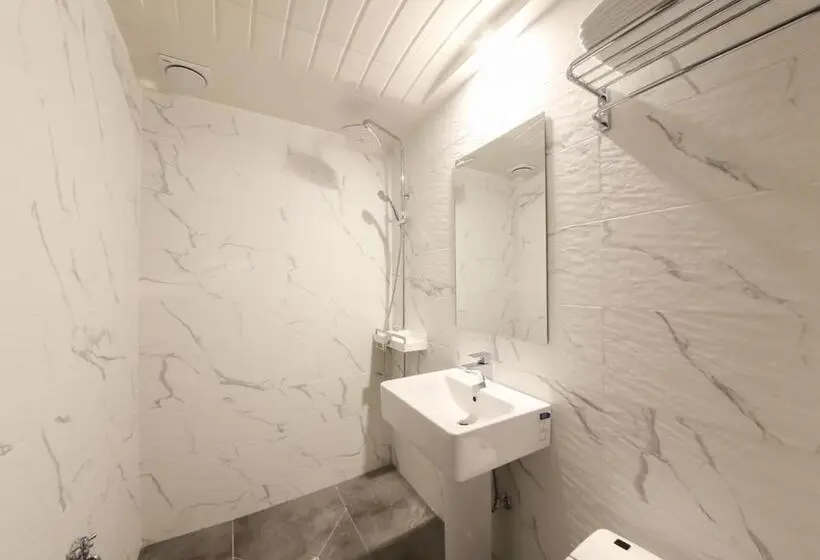 １ベッドルームハウス, West In Hotel Yeosu