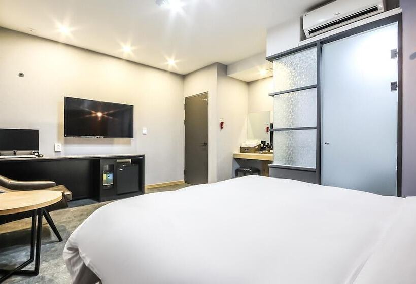 חדר דלוקס, West In Hotel Yeosu