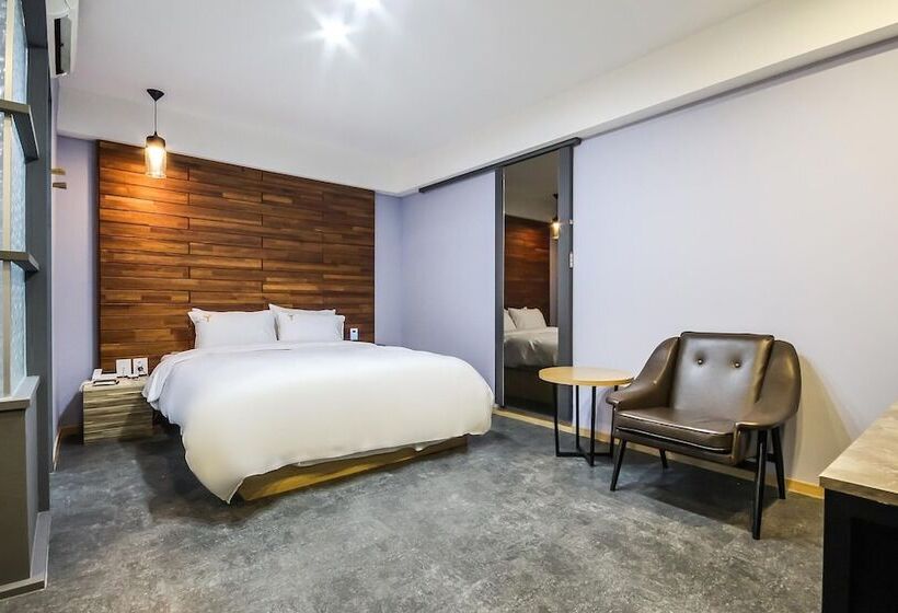 اتاق لوکس, West In Hotel Yeosu