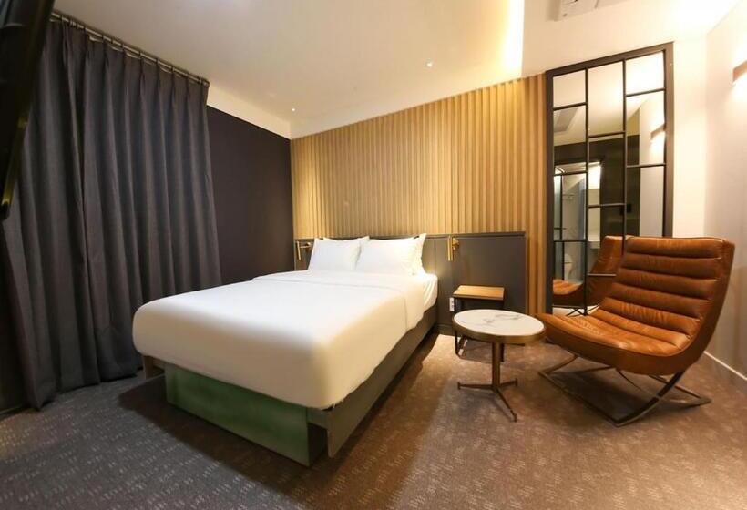 חדר סטנדרט עם ג'קוזי, West In Hotel Yeosu