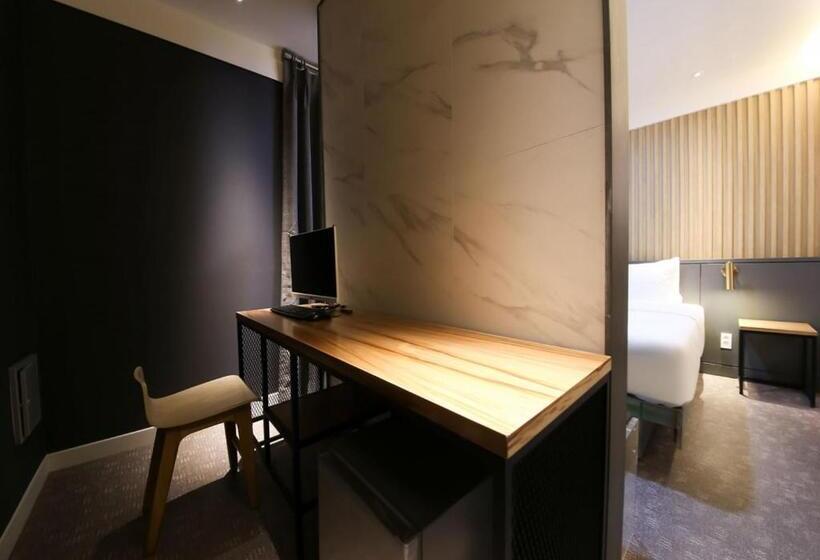 חדר סטנדרט עם ג'קוזי, West In Hotel Yeosu