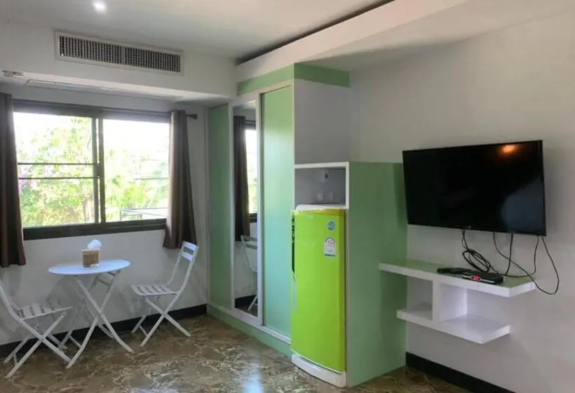 プールビュースタンダードルーム, Bkl Pool Villa Pattaya