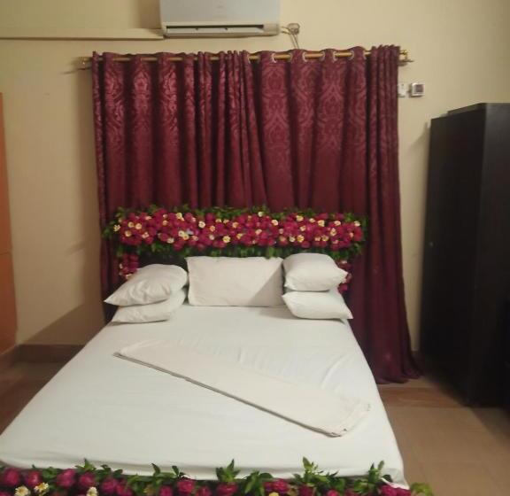 اتاق لوکس, Al Rehman Guest Hous