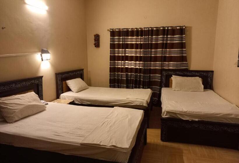 اتاق لوکس, Al Rehman Guest Hous