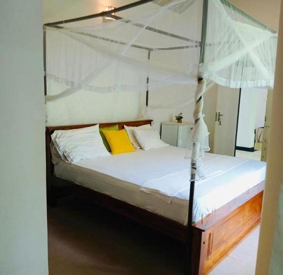 غرفة ديلوكس, Freedom192