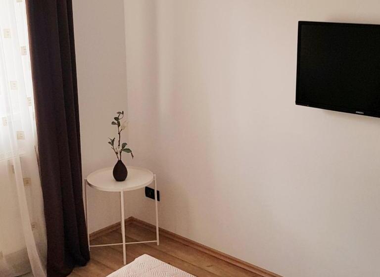 Apartament 2 Dormitoris, Vila Raelma