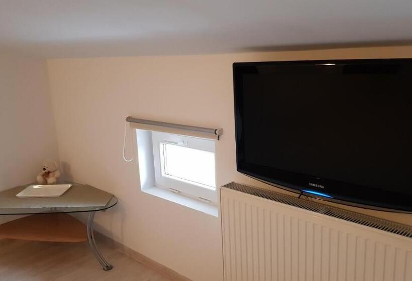 Apartament 2 Dormitoris, Vila Raelma