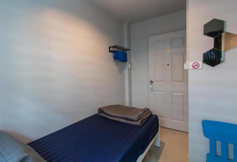 غرفة قياسية فردية حمام مشترك, Sida Hostel