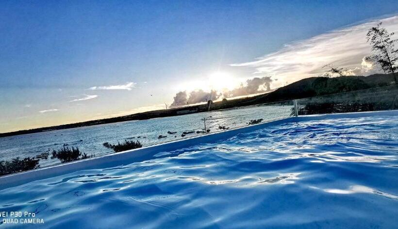 اتاق لوکس با بالکن و چشمانداز دریا, Sky Villa 南灣薇拉海景莊園 包棟villa