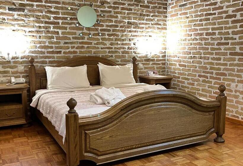 Estudi Deluxe, Orbita Hotel Shymkent